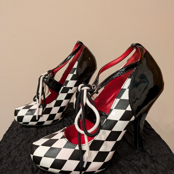 Jester diamond print heels - Picture 2 of 6